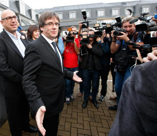Суд Німеччини звільнив екс-лідера Каталонії Пучдемона під заставу
