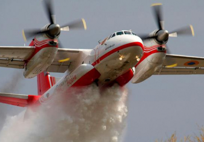 В Житомирской области огонь охватил 60 гектаров леса, привлечены авиацию