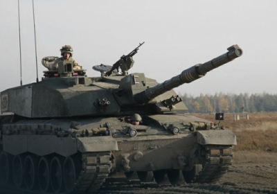Польша потратит 240 миллионов на ракеты, которые не могут пробить броню российского танка