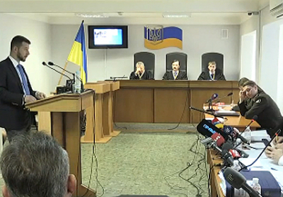 Справа про держзраду Януковича: суд допитує свідків обвинувачення
