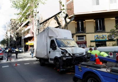 В Барселоні вантажівка з несправними гальмами наїхала на людей