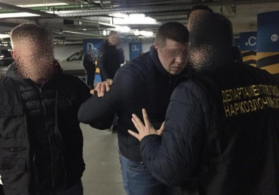 В Киеве задержали вооруженную банду наркоторговцев