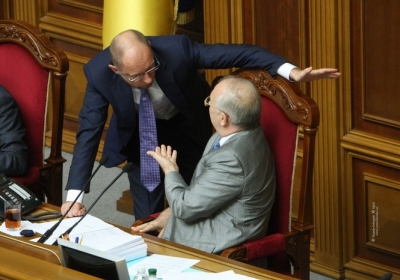 Яценюк требует от Рыбака гарантий, что Рада проголосует за законопроект о прокуратуре