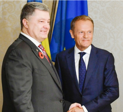 Порошенко и Туск договорились провести саммит Украина - ЕС летом в Брюсселе