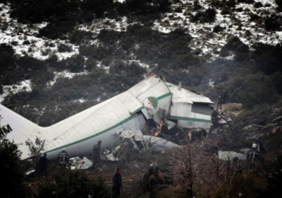 В Алжире объявили трехдневный траур по погибшим в результате авиакатастрофы
