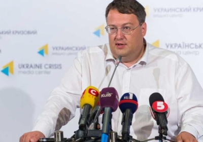 Геращенко каже, що МВС повністю розкрило злочин проти активістів Майдану Луценка і Вербицького