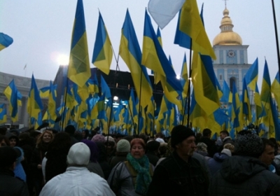 На Михайлівській площі закликають 