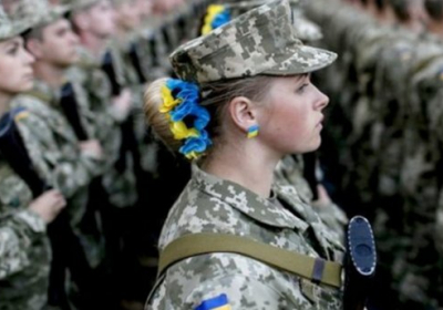 Українська жінка-військова отримала поранення на Донбасі


