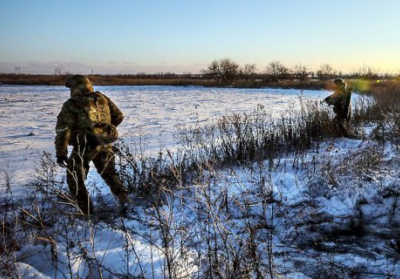 Доба в зоні АТО: троє українських військових дістали поранення