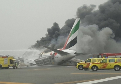 В аеропорту Дубаї загорівся пасажирський літак, - ВІДЕО