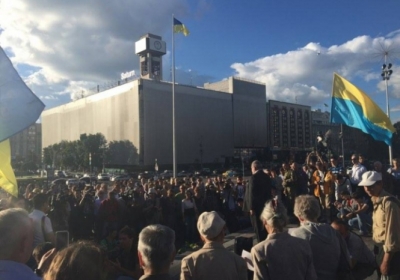 На акцію пам'яті Шеремета зібралося кілька сотень людей