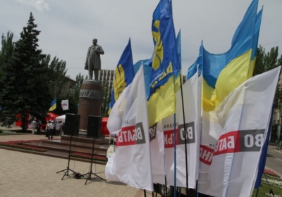 Влада інсценувала ДТП на трасі Горлівка-Донецьк, аби опозиція не потрапила на мітинг (відео)