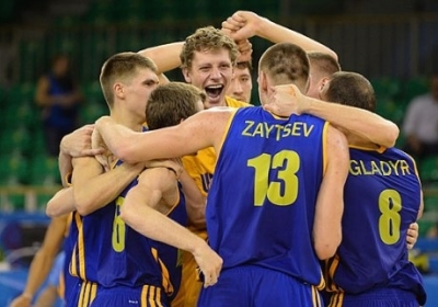 Украинские баскетболисты одолели в Болгарии хозяев площадки