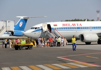 Білорусь скасувала рейси до Криму
