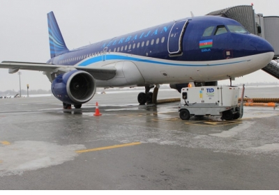 Аеропорт Бориспіль попередив про можливі затримки рейсів через снігопади 
