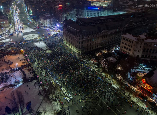 Акции протеста в Бухаресте привели к столкновениям с полицией