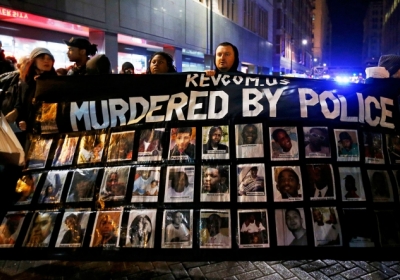 У Чикаго американці вийшли на демонстрацію через вбивство чорношкірого підлітка