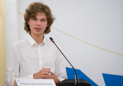 Школяр зі Львова посів перше місце на міжнародних молодіжних дебатах
