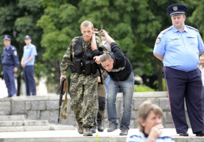 Міліція не перешкоджає сепаратистам реалізовувати донбаський сценарій у Харкові, - активіст