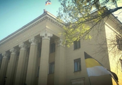 Сепаратисти захопили будівлю телерадіокомпанії у Донецьку