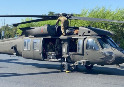 Вертолет армии США совершил экстренную посадку в центре Бухареста