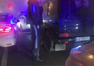 У Києві поліцейські з погонею затримали п'яного 