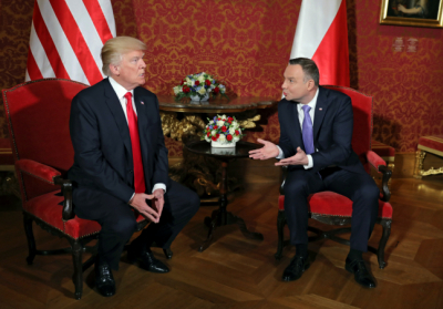 Трамп і Дуда обговорили зміцнення військового співробітництва на саміті НАТО