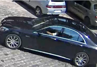 Новое доказательство: камеры зафиксировали Дыминского за рулем Mercedes перед ДТП - ВИДЕО