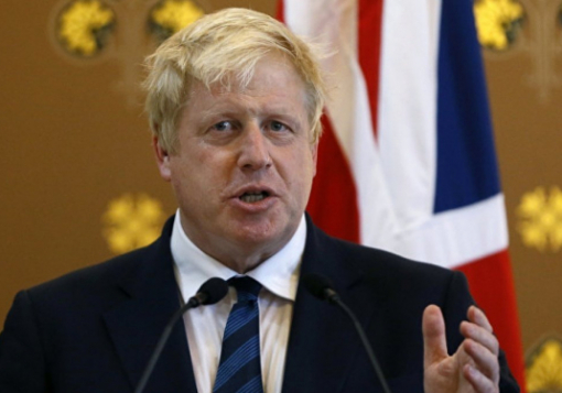 Глава МЗС Британії вимагає жорсткіших санкцій проти заможних росіян