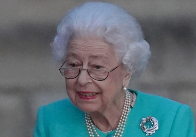 Королева Єлизавета ІІ померла від старості - Офіційно