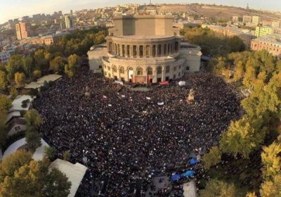 Через протести у Вірменії Кремль починає охоплювати параноя, - Bloomberg