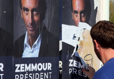 На кандидата у президенти Франції Земмура напали на першому передвиборчому мітингу