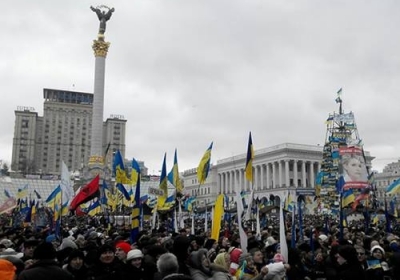 Майдан прийняв резолюцію, яка забороняє Януковичу підписувати угоду про вступ до Митного союзу