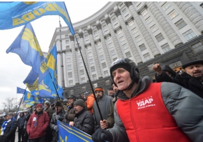 Евромайдан установит палатки в правительственном квартале 