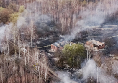 Из-за лесных пожаров в 2020 году Чернобыльская зона потеряла 40% туристических локаций