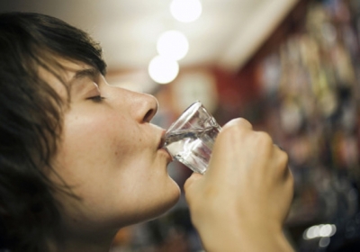 Середньостатистичний українець у 2012-му випив 11,5 л чистого спирту, - МОЗ