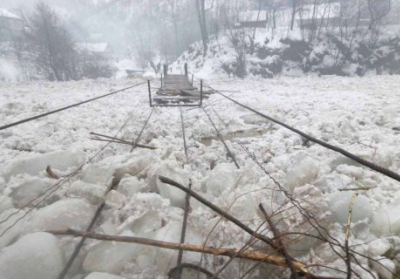 Наводнение в Закарпатье: уровень воды пошел на спад, критическая ситуация миновала - ВИДЕО