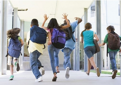 Шкільний дембель: чим зайняти дитину на літніх канікулах