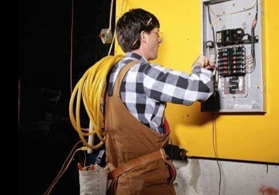 В семи населенных пунктах Донецкой области восстановили электроснабжение