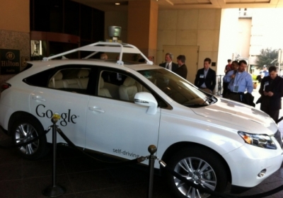 Google пообіцяв через шість років почати випуск безпілотних автомобілів