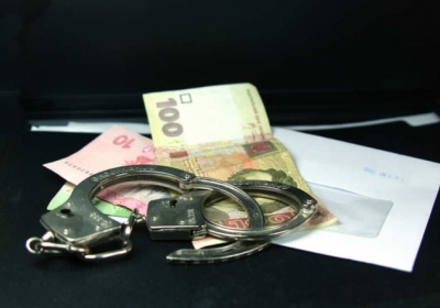 У Запоріжжі затримали підполковника поліції на хабарі 5 тисяч гривень