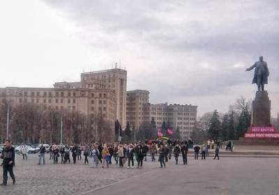Несмотря на судебный запрет в Харькове митинговали сторонники сепаратизма - фото