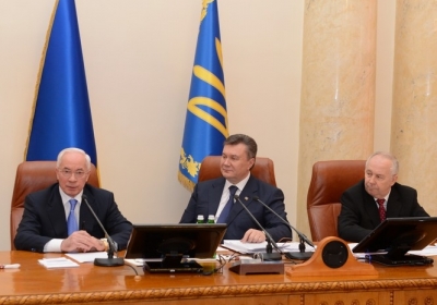 Микола Азаров, Віктор Янукович, Володимир Рибак. Фото: kmu.gov.ua