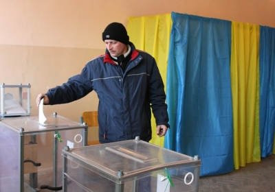 Выборы на Донбассе - низкая явка и страх 