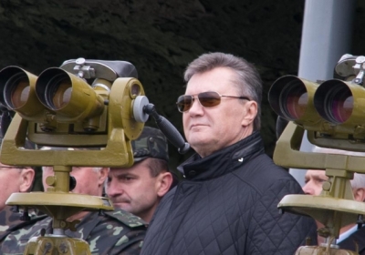 Янукович кине радикальний 