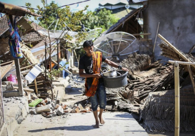 Землетрус в Індонезії забрав життя майже 350 людей