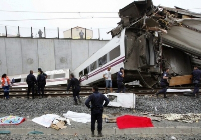 Після аварії потягу влада Іспанії посилить безпеку на залізниці