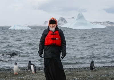 Патриарх Кирилл и пингвины. Фото: rsncontent.ru