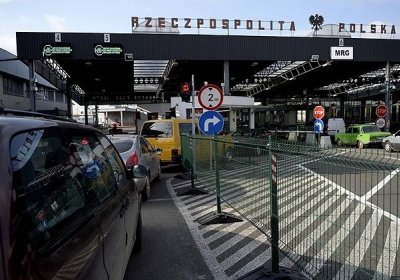 Польські перевізники блокують три пункти пропуску на кордоні з Україною