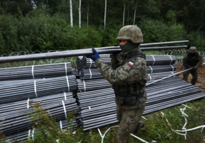 У Польщі прогнозують затяжну кризу на кордоні з Білоруссю